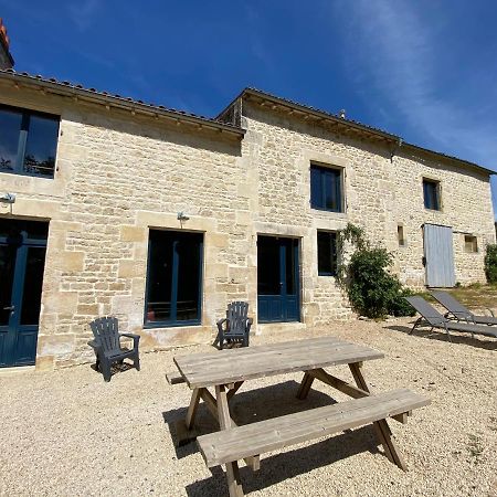 Chateau Des Loups - Les Cypres Echire ภายนอก รูปภาพ