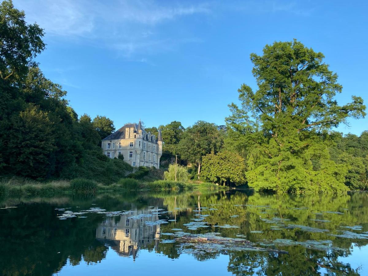 Chateau Des Loups - Les Cypres Echire ภายนอก รูปภาพ