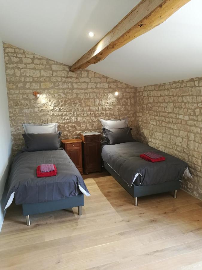 Chateau Des Loups - Les Cypres Echire ภายนอก รูปภาพ
